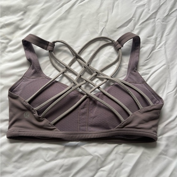 Lululemon free to be wild sports bra - Picture 1 of 2